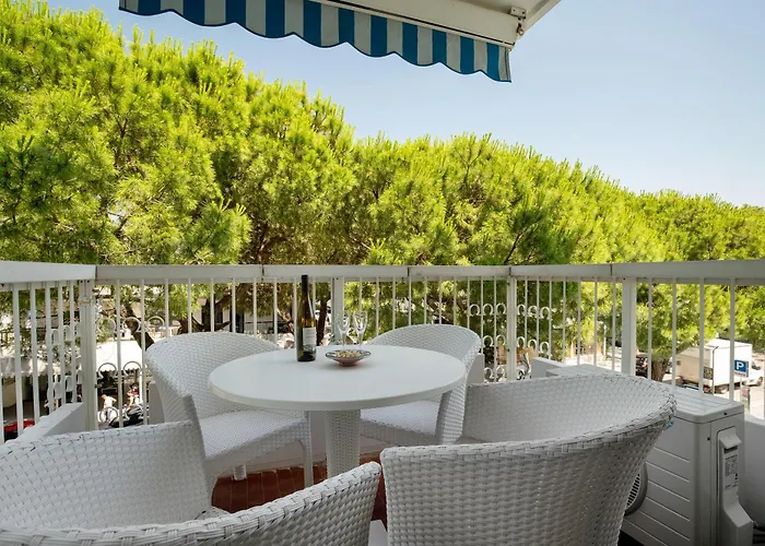 Apartament Oasis 38 Pool E Balcony I Immobilux Lido di Jesolo