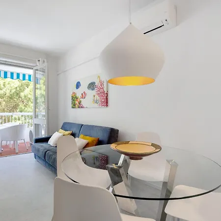 Oasis 38 Pool E Balcony I Immobilux * Lido di Jesolo